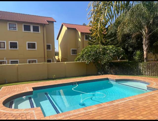 2 BEDROOM PROPERTY TO RENT IN NORTH RIDING